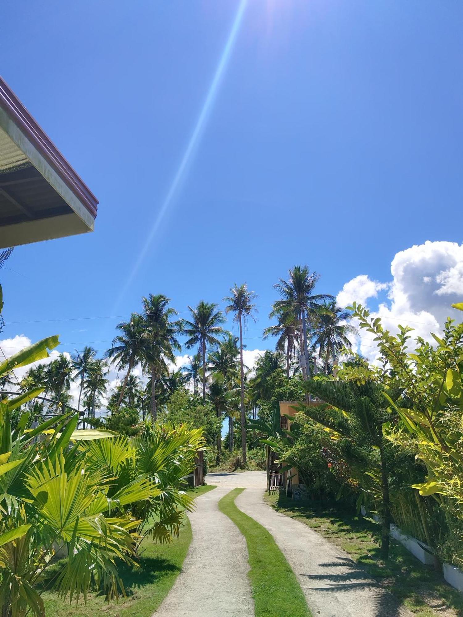 Langojon Jianjoy Beach Resort General Luna  Buitenkant foto